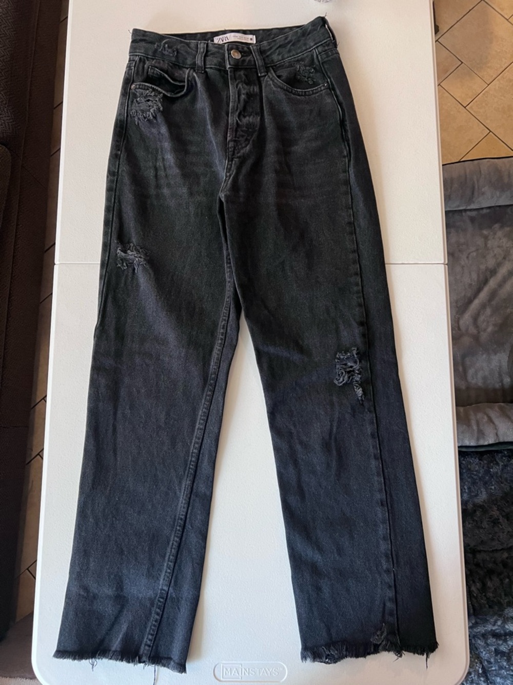 Zara Black Straight-Leg Distressed Jeans